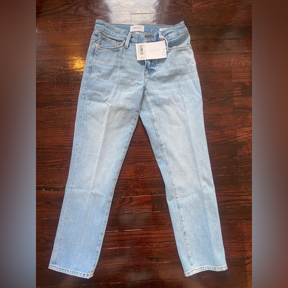 FRAME Denim Le Nouveau Straight Natoma Clean Jean / size 24 / new w/ tags!